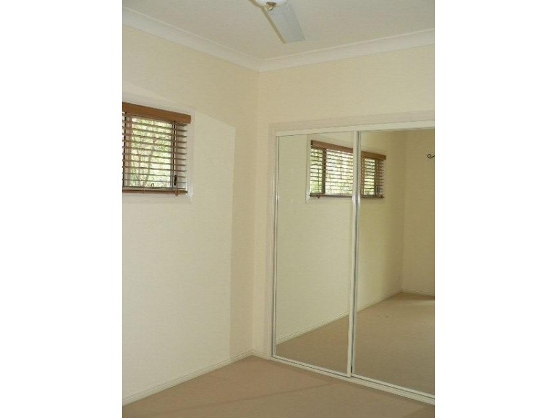 33 Pebble Creek Road, Bonogin QLD 4213