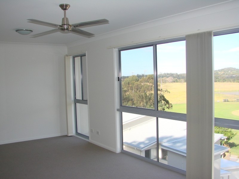 25/1 Hinterland Drive, Mudgeeraba QLD 4213