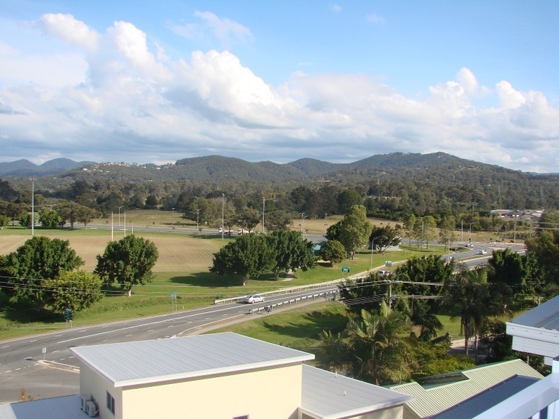 25/1 Hinterland Drive, Mudgeeraba QLD 4213