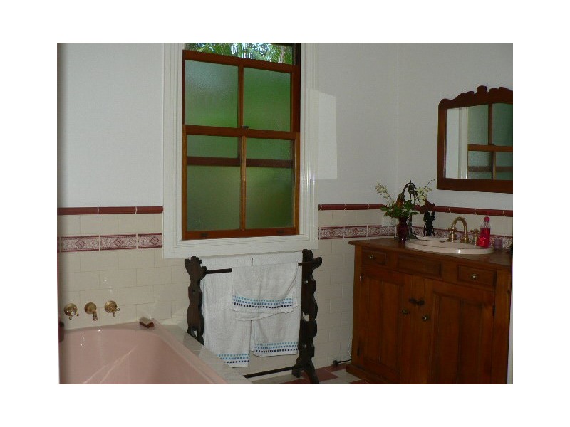 147 Glenmore Drive, Bonogin QLD 4213