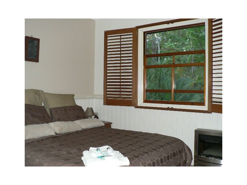 147 Glenmore Drive, Bonogin QLD 4213