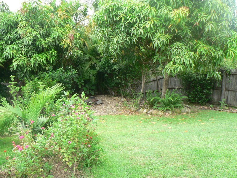 28 Cozens Way, Highland Park QLD 4211