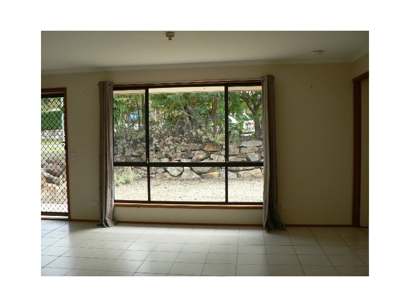 28 Cozens Way, Highland Park QLD 4211