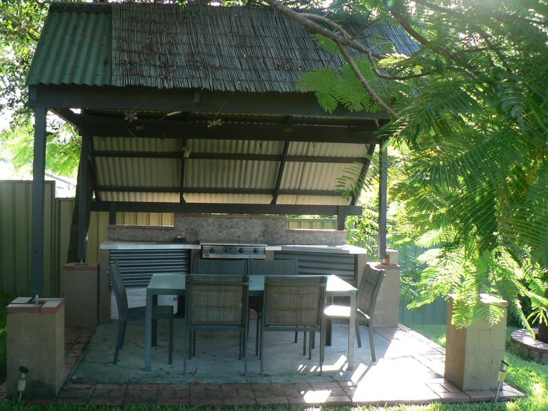 343 Hinkler Dr, Worongary QLD 4213