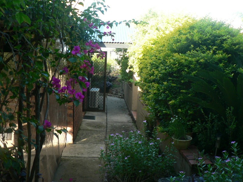 343 Hinkler Dr, Worongary QLD 4213