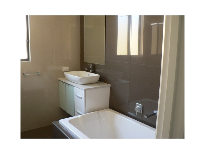 13 Glenwood Green Ct, Mudgeeraba QLD 4213