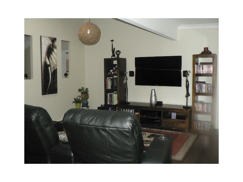 28 Albert Evans Dr, Worongary QLD 4213