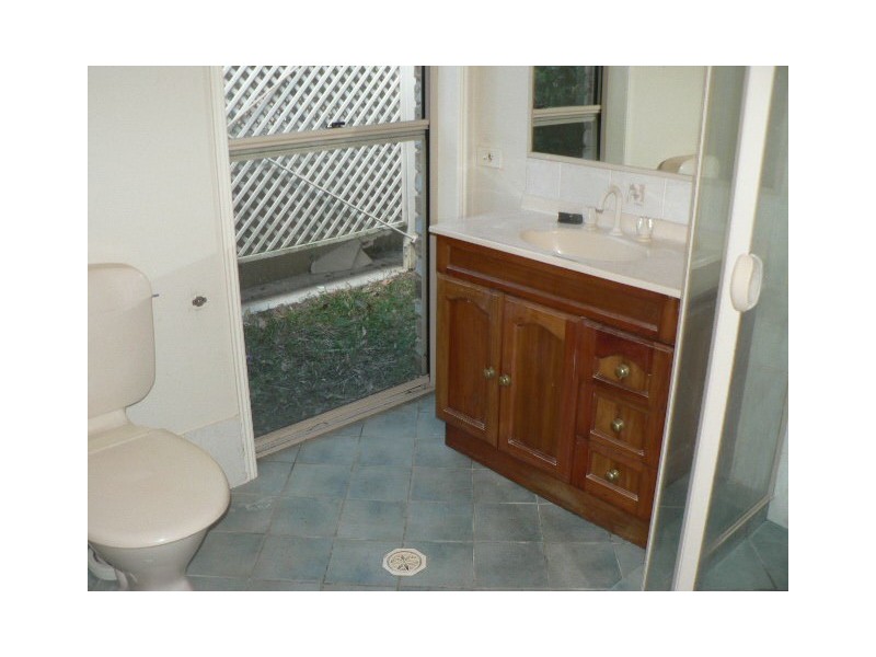 17 Lomatia Court, Bonogin QLD 4213