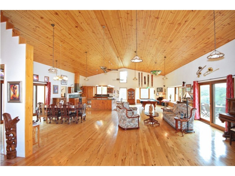 46 Bonogin Road, Mudgeeraba QLD 4213