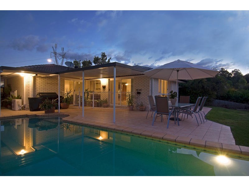 118 Wallandra Rd, Mudgeeraba QLD 4213
