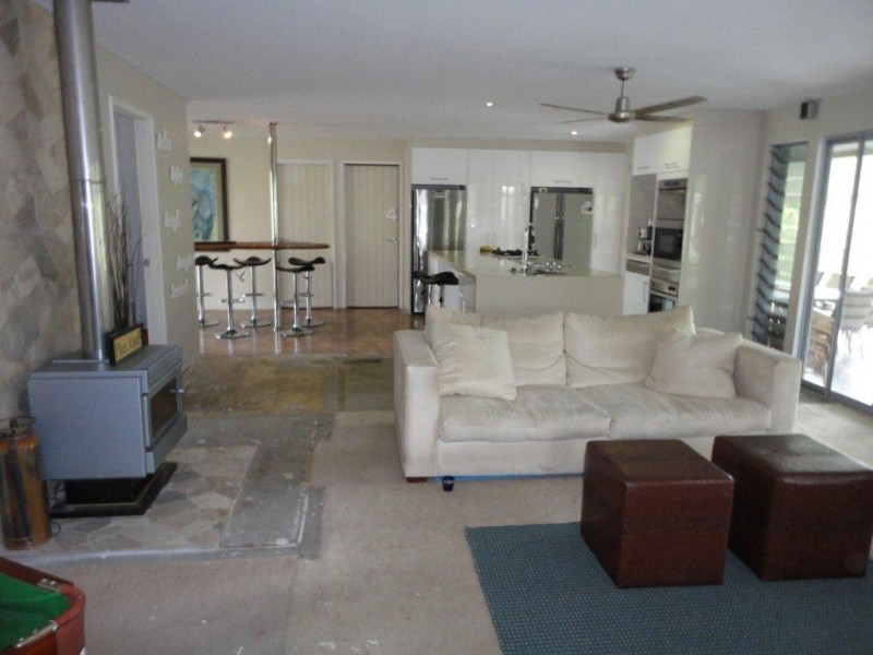 7-9 Liquidamber Close, Tallai QLD 4213