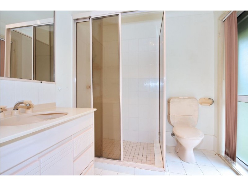 29 Walker Drive, Worongary QLD 4213