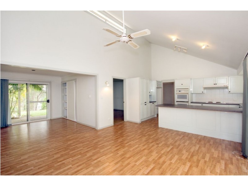 29 Walker Drive, Worongary QLD 4213