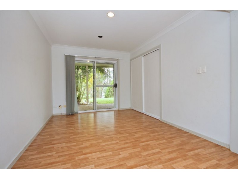 29 Walker Drive, Worongary QLD 4213