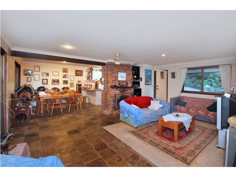 54 Tallai Road, Tallai QLD 4213