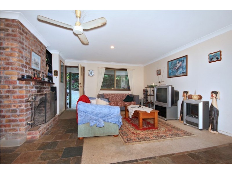 54 Tallai Road, Tallai QLD 4213