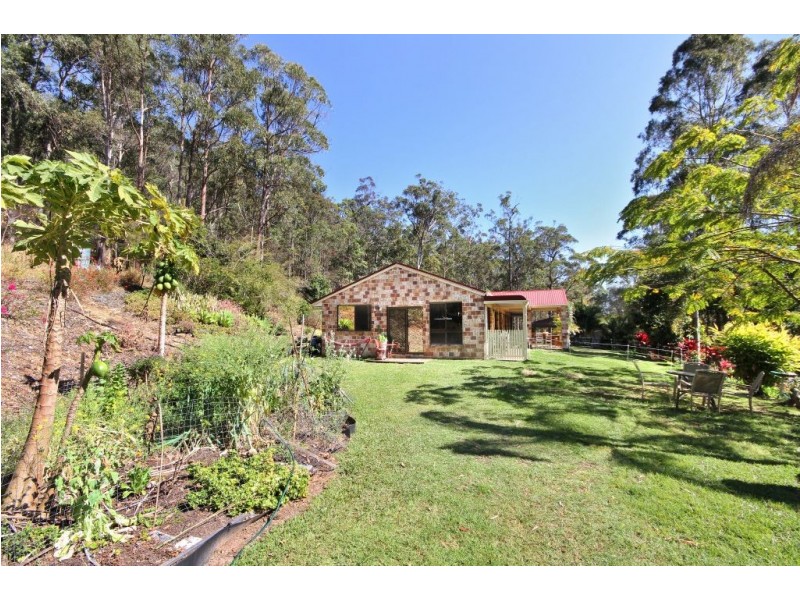 136 Aylesham Drive, Bonogin QLD 4213