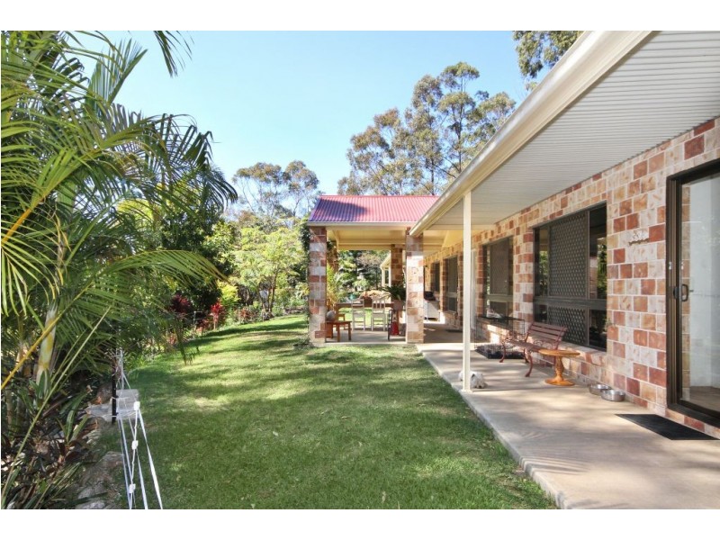 136 Aylesham Drive, Bonogin QLD 4213