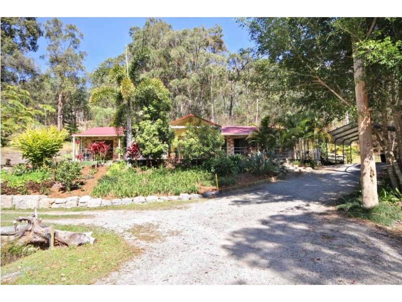 136 Aylesham Drive, Bonogin QLD 4213