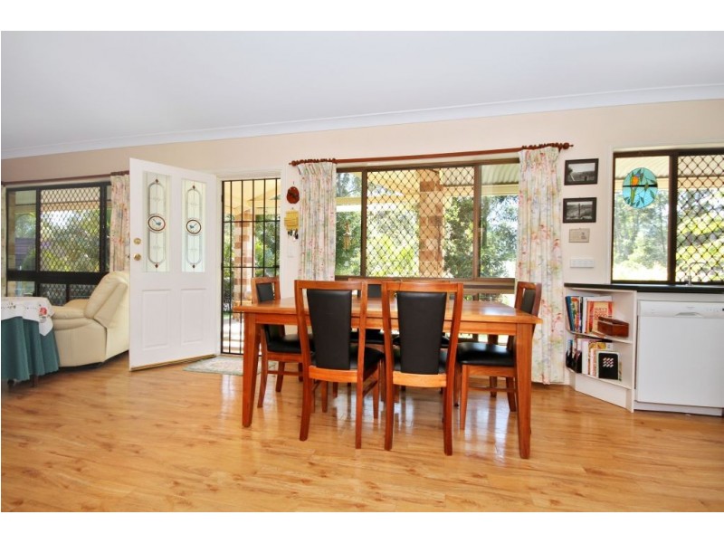 136 Aylesham Drive, Bonogin QLD 4213