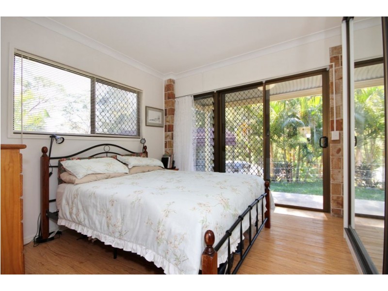 136 Aylesham Drive, Bonogin QLD 4213