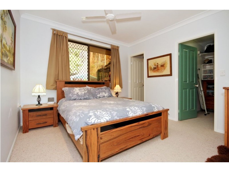 136 Aylesham Drive, Bonogin QLD 4213