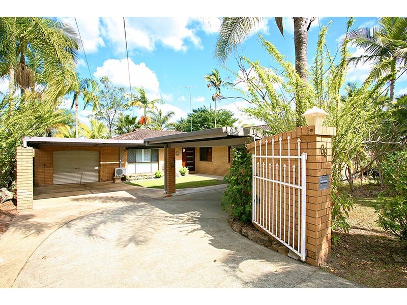69 Cobai Drive, Mudgeeraba QLD 4213