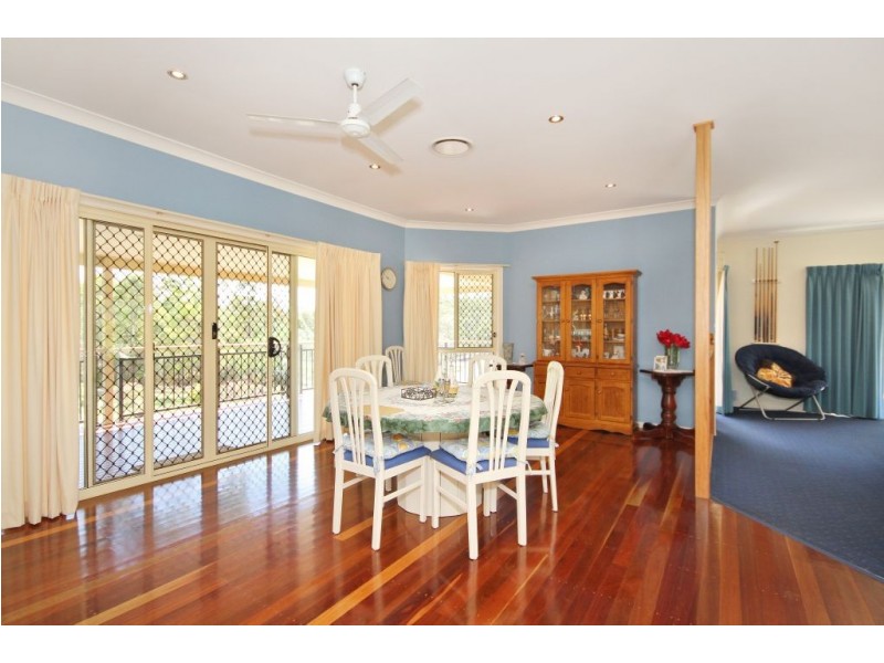 1 Nature Valley Ct, Tallai QLD 4213