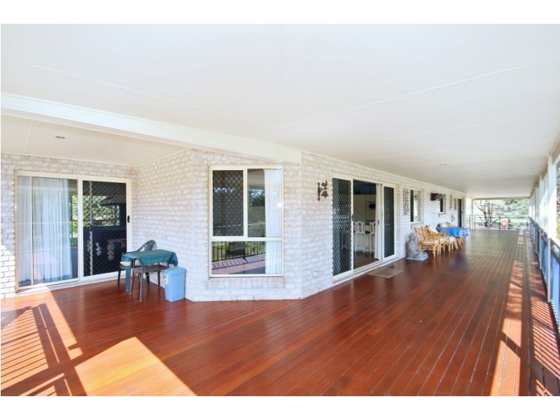 1 Nature Valley Ct, Tallai QLD 4213