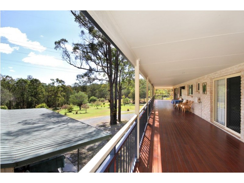 1 Nature Valley Ct, Tallai QLD 4213