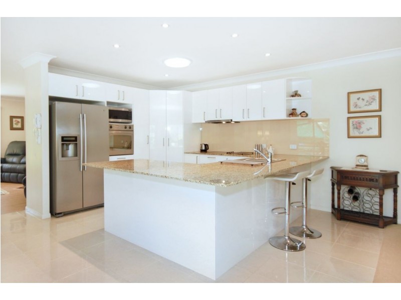 1 Carol Anne Court, Bonogin QLD 4213