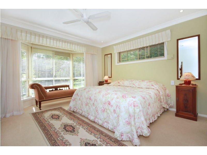 1 Carol Anne Court, Bonogin QLD 4213