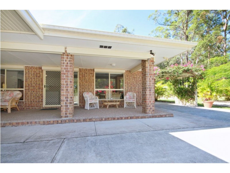 1 Carol Anne Court, Bonogin QLD 4213