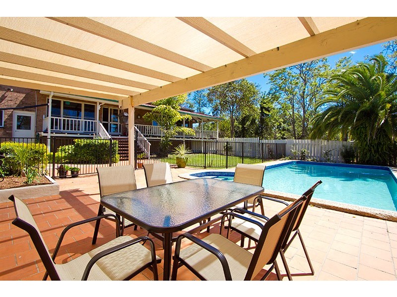 11 Worongary Rd, Tallai QLD 4213