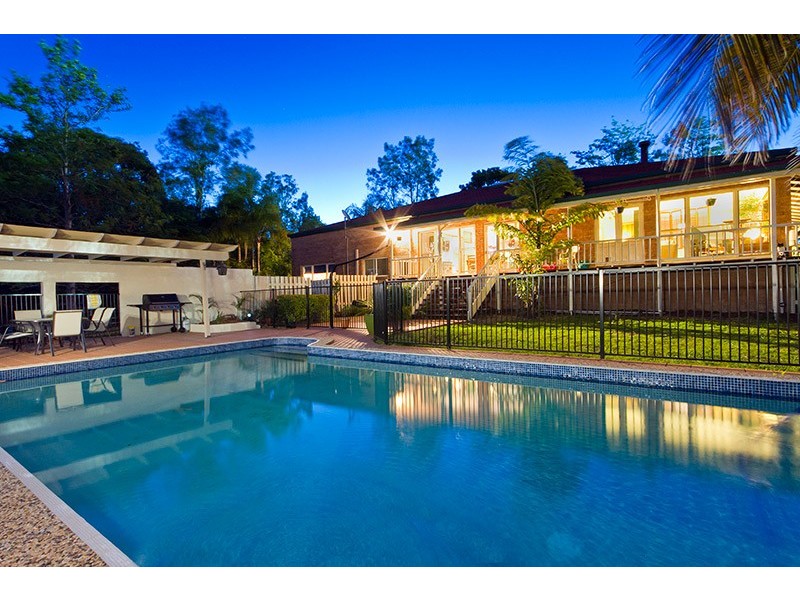 11 Worongary Rd, Tallai QLD 4213