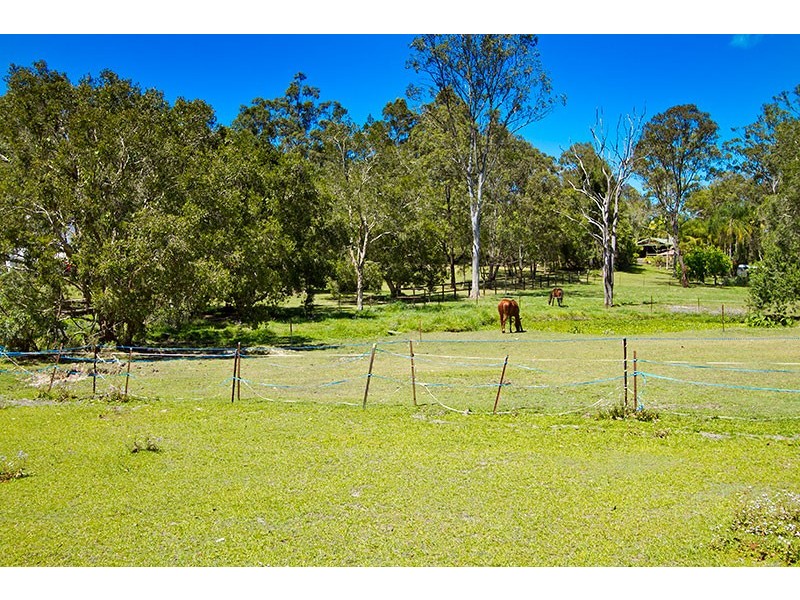 11 Worongary Rd, Tallai QLD 4213