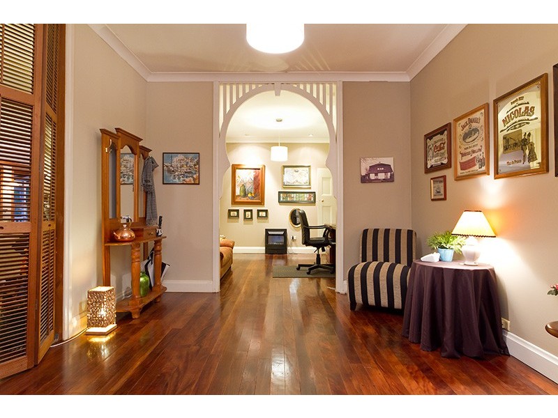 11 Worongary Rd, Tallai QLD 4213