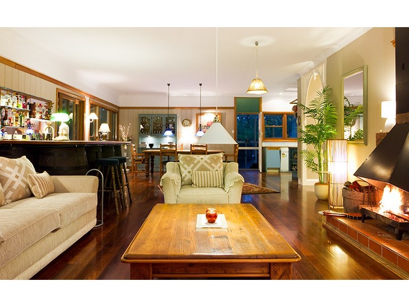 11 Worongary Rd, Tallai QLD 4213