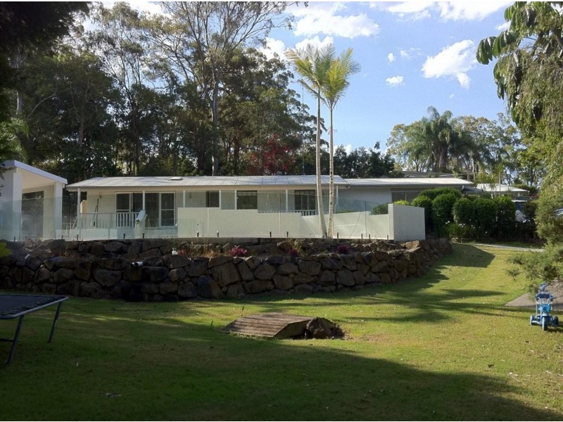 13 Leisure Lane, Worongary QLD 4213