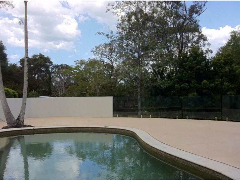 13 Leisure Lane, Worongary QLD 4213