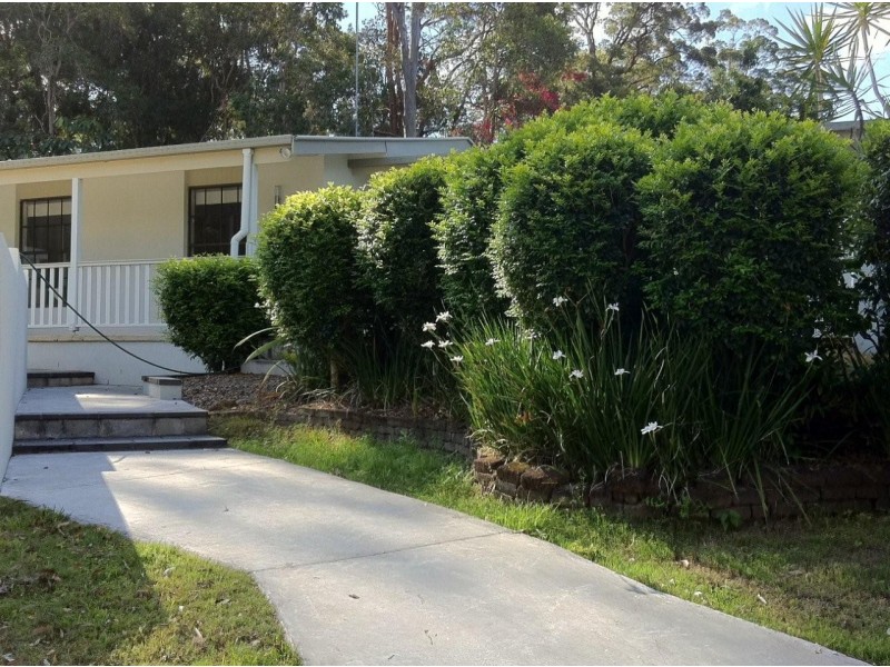 13 Leisure Lane, Worongary QLD 4213