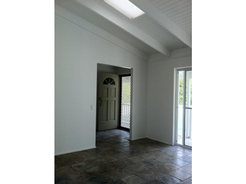 13 Leisure Lane, Worongary QLD 4213