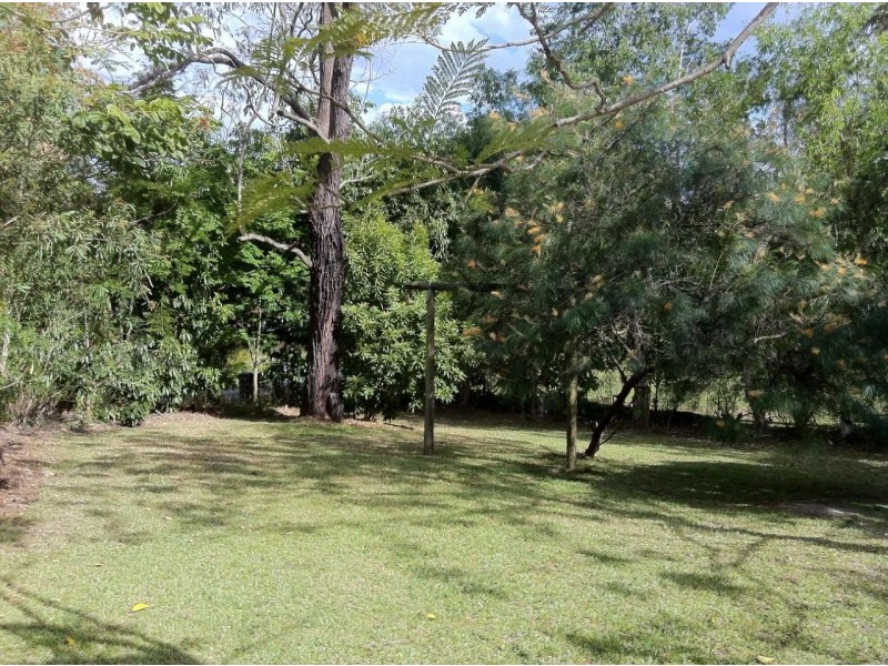 13 Leisure Lane, Worongary QLD 4213