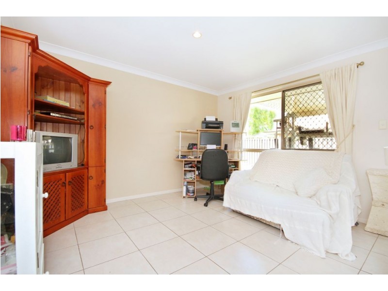 18  Dowson Esplanade, Mudgeeraba QLD 4213