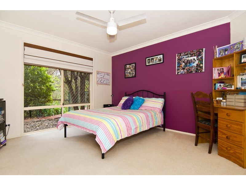 8 Thomas Duncan Ct, Worongary QLD 4213