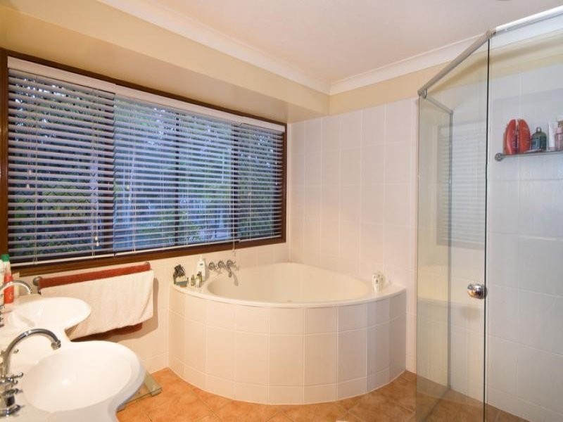 77 Quambone Street, Worongary QLD 4213