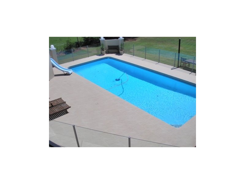 92 Hardys Road, Mudgeeraba QLD 4213