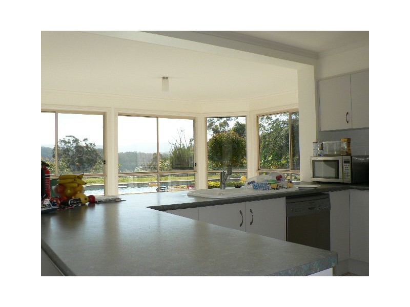 76 Tourmaline Court, Bonogin QLD 4213