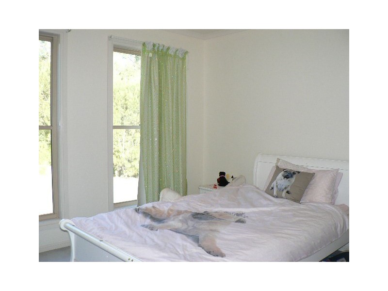 76 Tourmaline Court, Bonogin QLD 4213