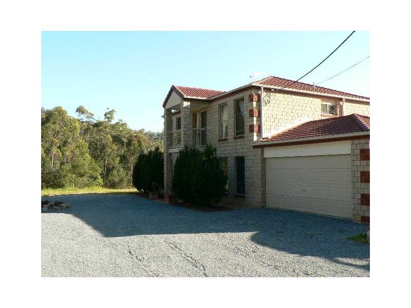 76 Tourmaline Court, Bonogin QLD 4213